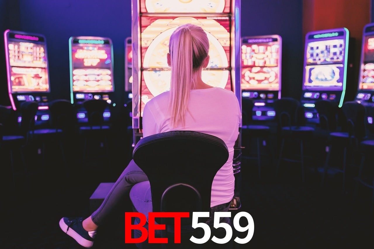 Bonus Features BET559